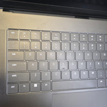 Load image into Gallery viewer, Razer Blade 15 Advanced 2022 Black 2.4 GHz Intel Core i7 12th Gen. 16GB RAM 1TB Solid State Drive NVIDIA GeForce RTX 3070 Ti 8 GB