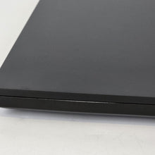 Load image into Gallery viewer, Razer Blade 15 Advanced 2022 Black 2.4 GHz Intel Core i7 12th Gen. 16GB RAM 1TB Solid State Drive NVIDIA GeForce RTX 3070 Ti 8 GB
