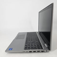 Load image into Gallery viewer, Dell Latitude 5540 15.6 Gray 1.7 GHz Intel Core i7 13th Gen. 32GB RAM 512GB Solid State Drive