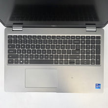 Load image into Gallery viewer, Dell Latitude 5520 15.6 Gray 3.0 GHz Intel Core i7 11th Gen. 16GB RAM 512GB Solid State Drive