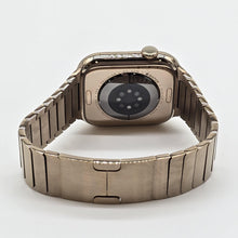 Load image into Gallery viewer, Apple Watch (Series 11) 46mm Gold Unlocked 64GB