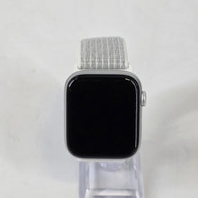 Load image into Gallery viewer, Apple Watch (Series 6) 44mm Silver Unlocked 32GB