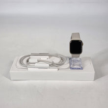 Load image into Gallery viewer, Apple Watch (Series 9) 41mm Gold Unlocked 64GB