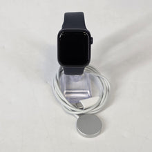 Load image into Gallery viewer, Apple Watch (Series 8) 41mm Space Black Unlocked 32GB
