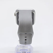 Load image into Gallery viewer, Apple Watch (Series 5) 44mm Silver WiFi 32GB