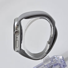 Load image into Gallery viewer, Apple Watch (Series 5) 44mm Silver WiFi 32GB