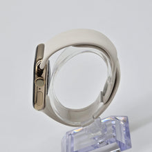 Load image into Gallery viewer, Apple Watch (Series 11) 42mm Gold Unlocked 64GB