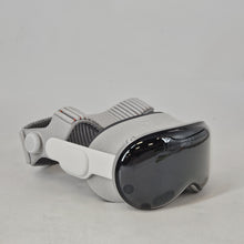 Load image into Gallery viewer, Apple Vision Pro (M5) 1TB
