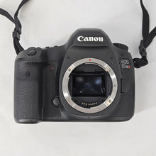 Load image into Gallery viewer, Canon EOS 5DS R 50.6MP Black