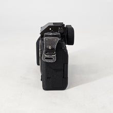 Load image into Gallery viewer, Fujifilm X-T4 26.1MP Black