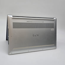 Load image into Gallery viewer, XPS 15 9500 Silver 2.5 GHz Intel Core i5 10th Gen. 16GB RAM 256GB Solid State Drive