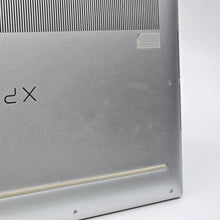 Load image into Gallery viewer, XPS 15 9500 Silver 2.5 GHz Intel Core i5 10th Gen. 16GB RAM 256GB Solid State Drive