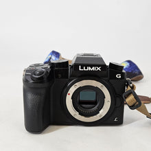 Load image into Gallery viewer, Panasonic Lumix G7 16MP Black