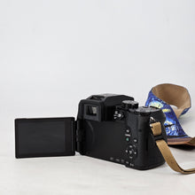 Load image into Gallery viewer, Panasonic Lumix G7 16MP Black