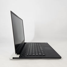 Load image into Gallery viewer, Dell Alienware X15 R2 White 2.5 GHz Intel Core i9 12th Gen. 32GB RAM 1TB Solid State Drive NVIDIA GeForce RTX 3070 Ti 8 GB