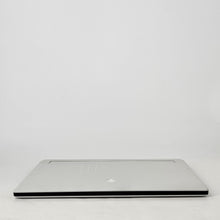 Load image into Gallery viewer, Dell Alienware X15 R2 White 2.5 GHz Intel Core i9 12th Gen. 32GB RAM 1TB Solid State Drive NVIDIA GeForce RTX 3070 Ti 8 GB