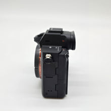 Load image into Gallery viewer, Sony Alpha 7R IV 61MP Black