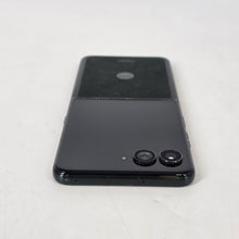 Load image into Gallery viewer, Motorola Razr Ultra (2025) 512GB Green (GSM Unlocked)