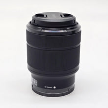 Load image into Gallery viewer, Sony FE 28-70mm Black