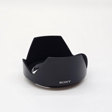 Load image into Gallery viewer, Sony FE 28-70mm Black