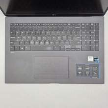 Load image into Gallery viewer, LG Gram 17 Gray 2.1 GHz Intel Core i7 12th Gen. 16GB RAM 512GB Solid State Drive