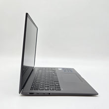 Load image into Gallery viewer, LG Gram 17 Gray 2.1 GHz Intel Core i7 12th Gen. 16GB RAM 512GB Solid State Drive