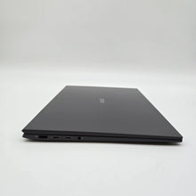Load image into Gallery viewer, LG Gram 17 Gray 2.1 GHz Intel Core i7 12th Gen. 16GB RAM 512GB Solid State Drive