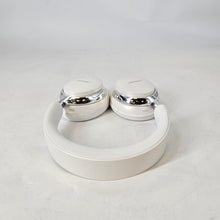 Load image into Gallery viewer, Bose QuietComfort Ultra Headphones White Smoke