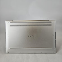 Load image into Gallery viewer, Dell XPS 13 9300 Silver 1.3 GHz Intel Core i7 10th Gen. 16GB RAM 512GB Solid State Drive