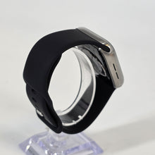 Load image into Gallery viewer, Apple Watch (Series 6) 44mm Silver Unlocked 32GB