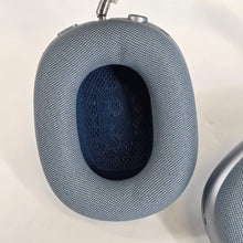 Load image into Gallery viewer, Apple AirPods Max Lightning Blue