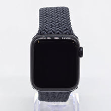 Load image into Gallery viewer, Apple Watch (SE) 2nd Gen. 40mm Black WiFi 32GB