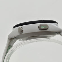 Load image into Gallery viewer, Garmin Forerunner 265S 41mm White GPS