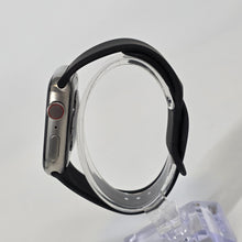 Load image into Gallery viewer, Apple Watch (Series 6) 44mm Silver Unlocked 32GB