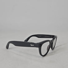 Load image into Gallery viewer, Meta Ray-Ban Meta Headliner (Gen 2) Shiny Asteroid Grey 32GB