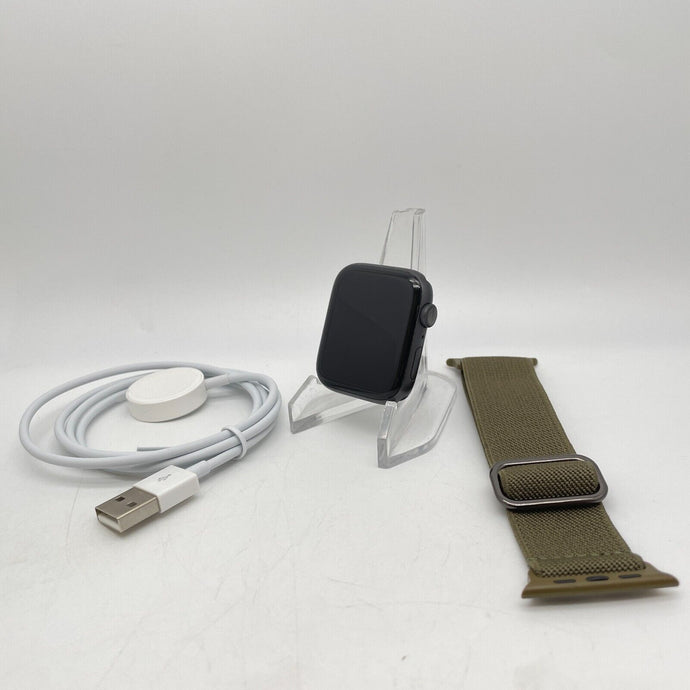 Apple Watch Series 5 (GPS) Space Gray Aluminum 44mm w/ Green Sport Loop Good