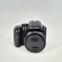 Load image into Gallery viewer, Panasonic Lumix GH5S 16MP Black