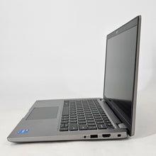 Load image into Gallery viewer, Latitude 5440 14 Gray 1.6 GHz Intel Core i5 13th Gen. 16GB RAM 512GB Solid State Drive
