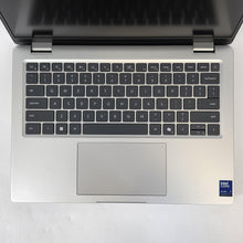 Load image into Gallery viewer, Dell Pro 14 PC14250 Platinum Silver 2.2 GHz Intel Core Ultra 7 Series 2 32GB RAM 1TB Solid State Drive