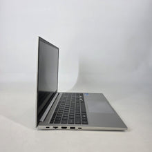 Load image into Gallery viewer, Galaxy Book4 15.6 Silver 1.8 GHz Intel Core 7 16GB RAM 512GB Solid State Drive