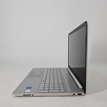 Load image into Gallery viewer, HP Notebook 15 Silver 2.8 GHz Intel Core i7 11th Gen. 16GB RAM 512GB Solid State Drive