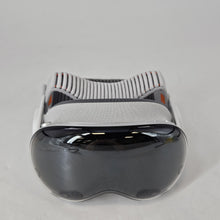 Load image into Gallery viewer, Apple Vision Pro (M5) 512GB