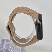 Load image into Gallery viewer, Apple Watch (Series 6) 40mm Space Black Unlocked 32GB