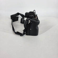 Load image into Gallery viewer, Sony Alpha 7R III 42.4MP Black