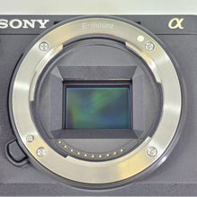 Load image into Gallery viewer, Sony Alpha 6600 24.2MP Black