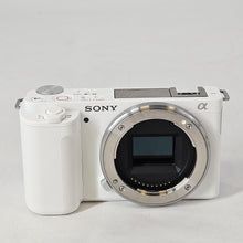 Load image into Gallery viewer, Sony Alpha ZV-E10 24.2MP White