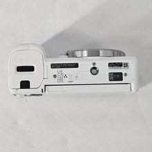 Load image into Gallery viewer, Sony Alpha ZV-E10 24.2MP White