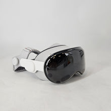 Load image into Gallery viewer, Apple Vision Pro (M5) 512GB