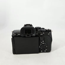 Load image into Gallery viewer, Sony Alpha 7R V 61MP Black