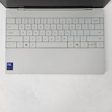Load image into Gallery viewer, XPS 13 9350 Silver 2.2 GHz Intel Core Ultra 7 Series 2 32GB RAM 1TB Solid State Drive